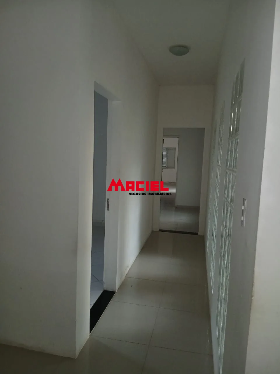 Alugar Casa / Condom&iacute;nio em Jambeiro R$ 4.000,00 - Foto 5