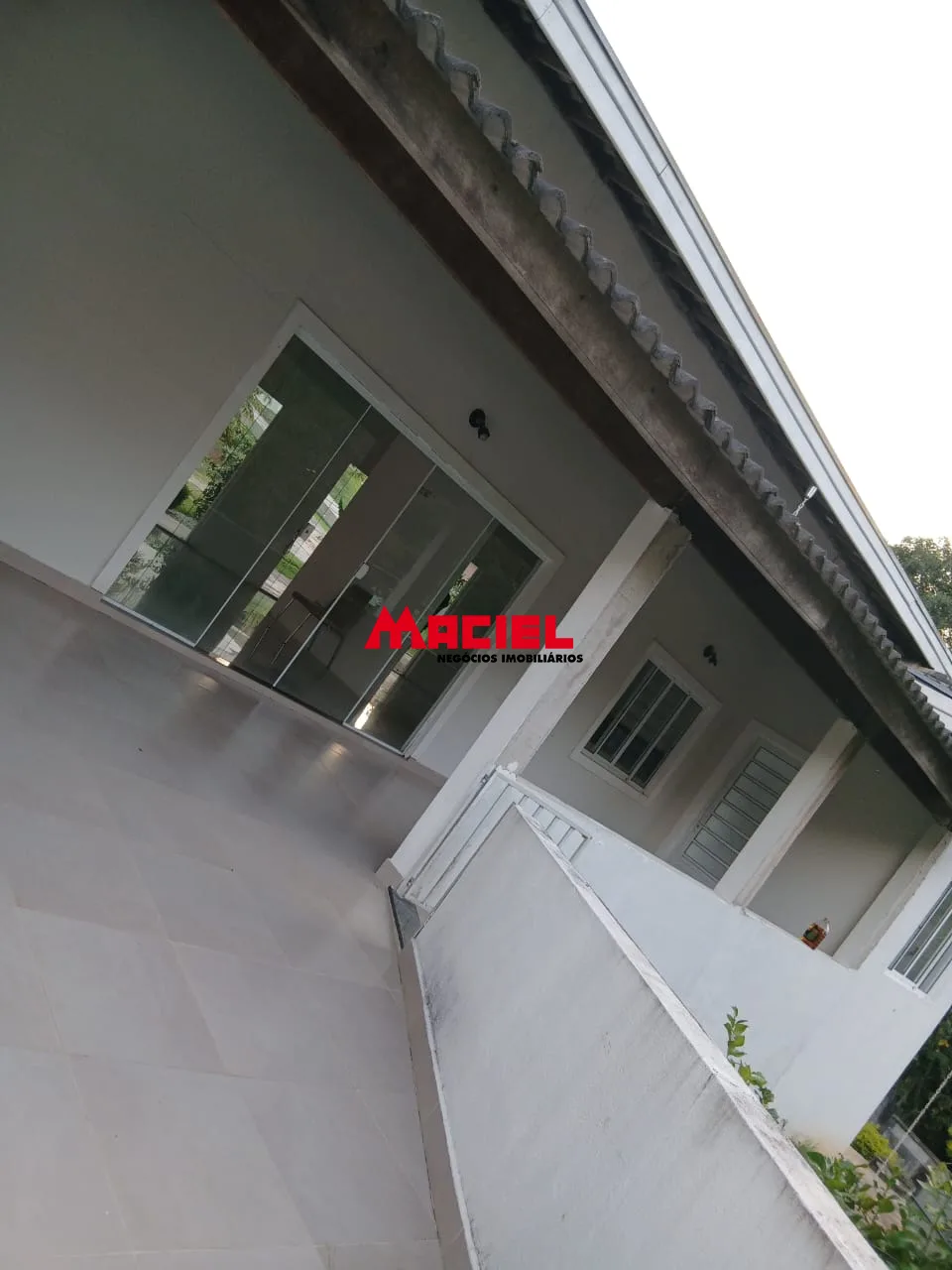 Alugar Casa / Condom&iacute;nio em Jambeiro R$ 4.000,00 - Foto 3