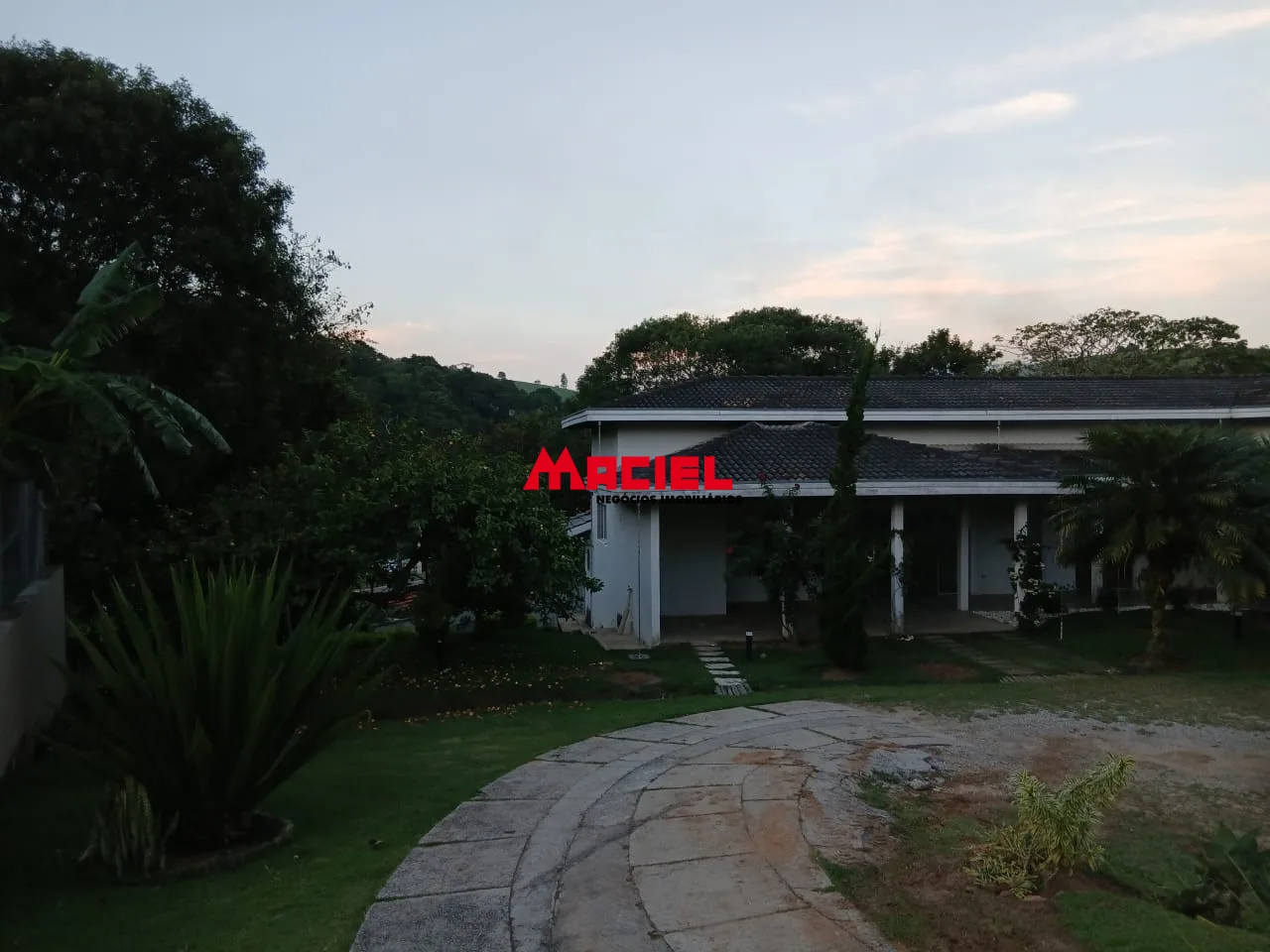 Alugar Casa / Condom&iacute;nio em Jambeiro R$ 4.000,00 - Foto 23