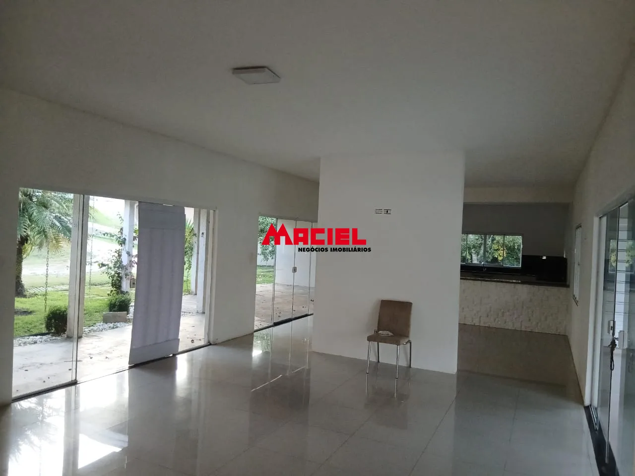 Alugar Casa / Condom&iacute;nio em Jambeiro R$ 4.000,00 - Foto 27