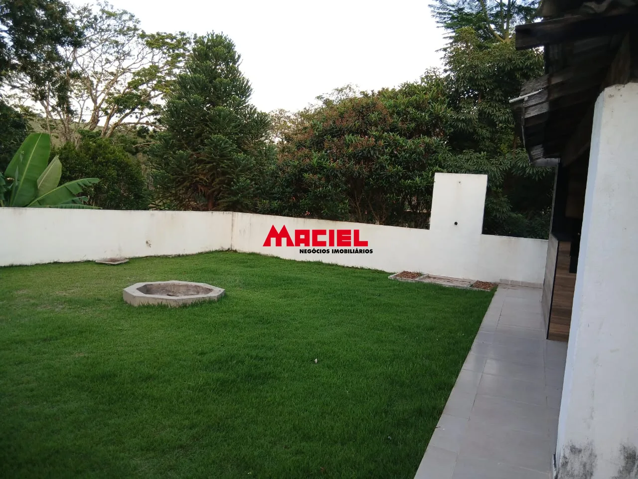 Alugar Casa / Condom&iacute;nio em Jambeiro R$ 4.000,00 - Foto 33