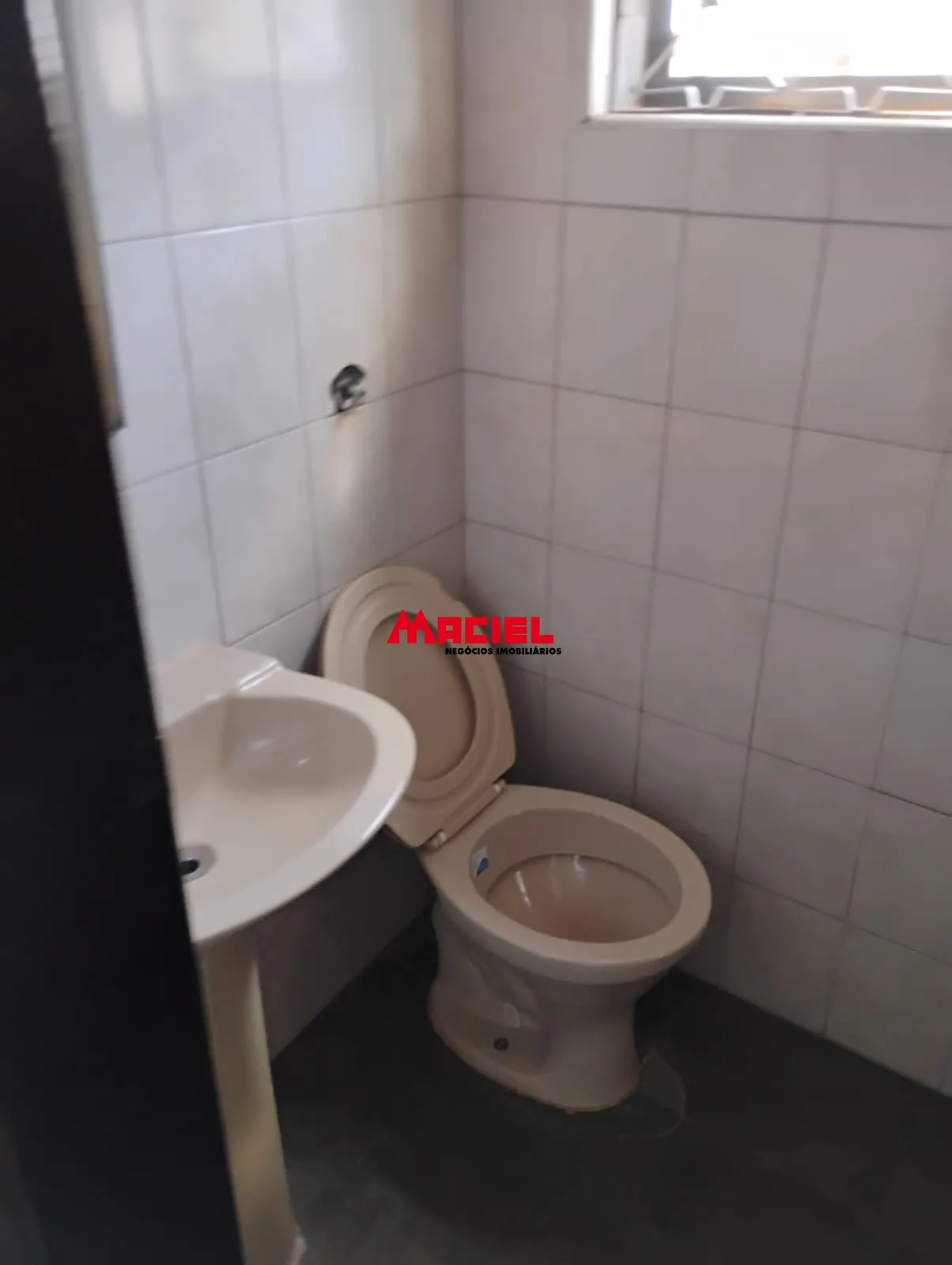 Alugar Comercial / Sala em S&atilde;o Jos&eacute; dos Campos R$ 700,00 - Foto 5