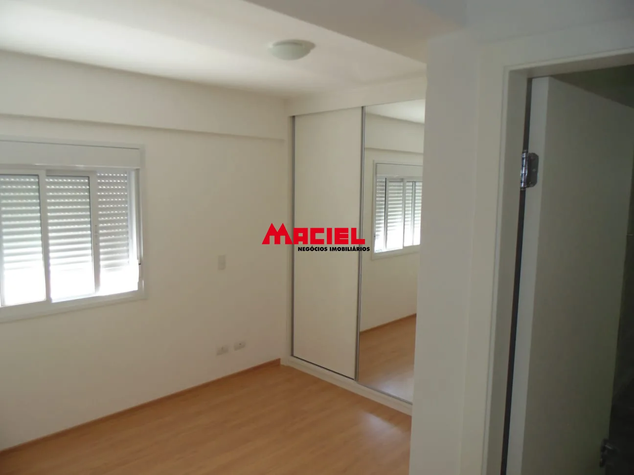 Comprar Apartamento / Padr&atilde;o em S&atilde;o Jos&eacute; dos Campos R$ 875.000,00 - Foto 9