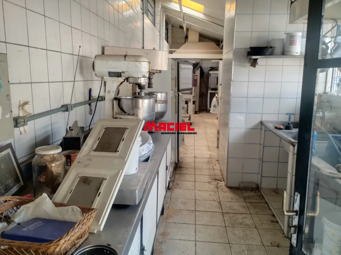 Comprar Comercial / Ponto Comercial em S&atilde;o Jos&eacute; dos Campos R$ 1.250.000,00 - Foto 1