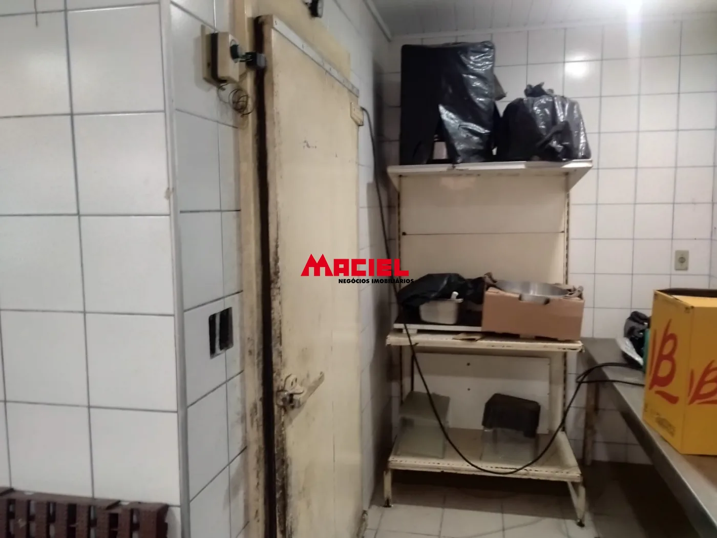 Comprar Comercial / Ponto Comercial em S&atilde;o Jos&eacute; dos Campos R$ 1.250.000,00 - Foto 8