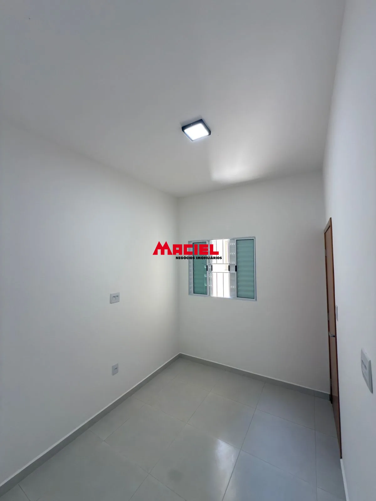 Comprar Casa / Padr&atilde;o em Ca&ccedil;apava R$ 415.000,00 - Foto 7