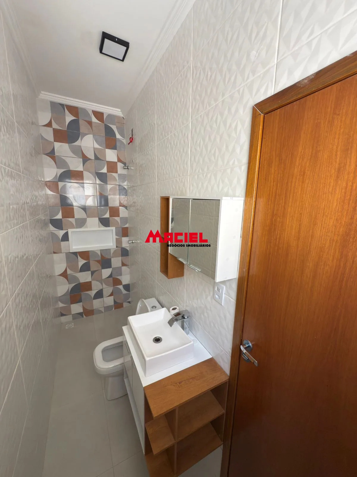 Comprar Casa / Padr&atilde;o em Ca&ccedil;apava R$ 415.000,00 - Foto 13