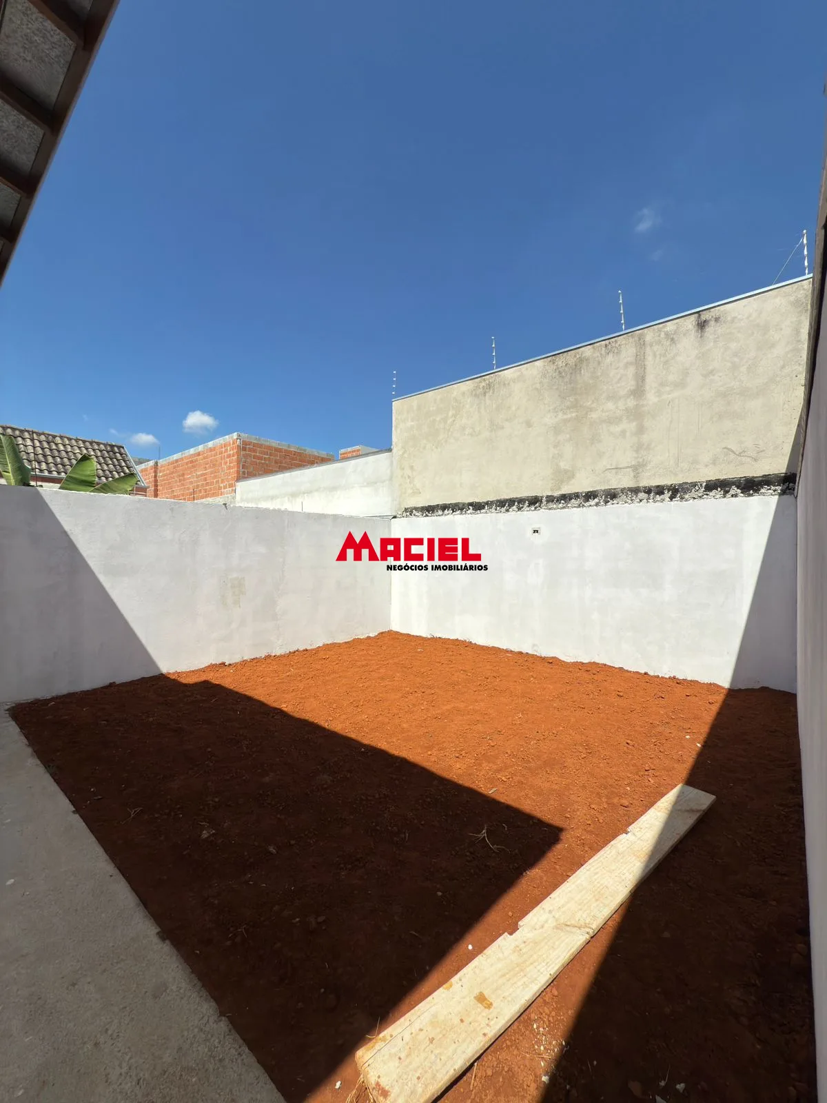 Comprar Casa / Padr&atilde;o em Ca&ccedil;apava R$ 415.000,00 - Foto 14