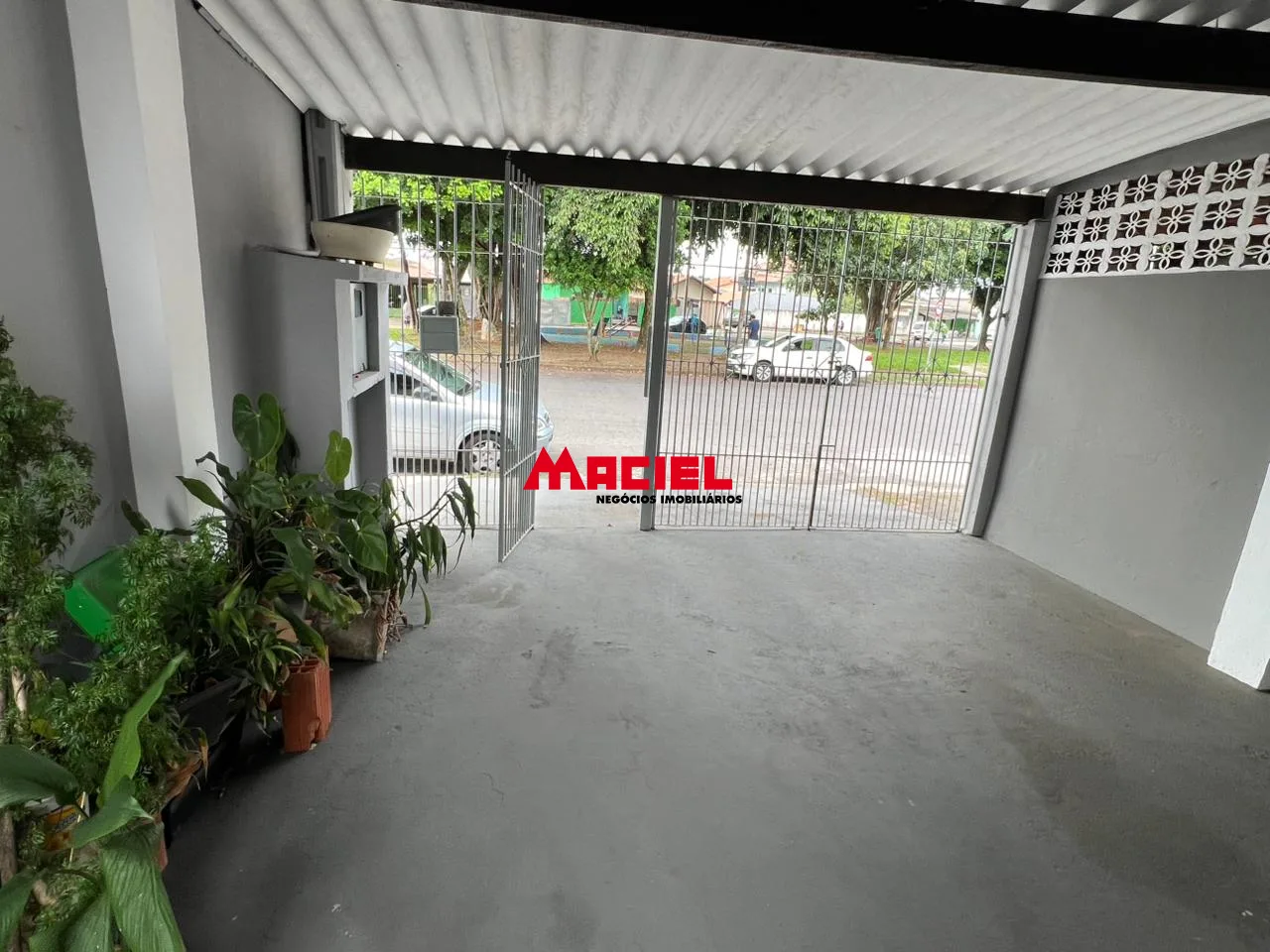 Comprar Casa / Padr&atilde;o em S&atilde;o Jos&eacute; dos Campos R$ 368.000,00 - Foto 2