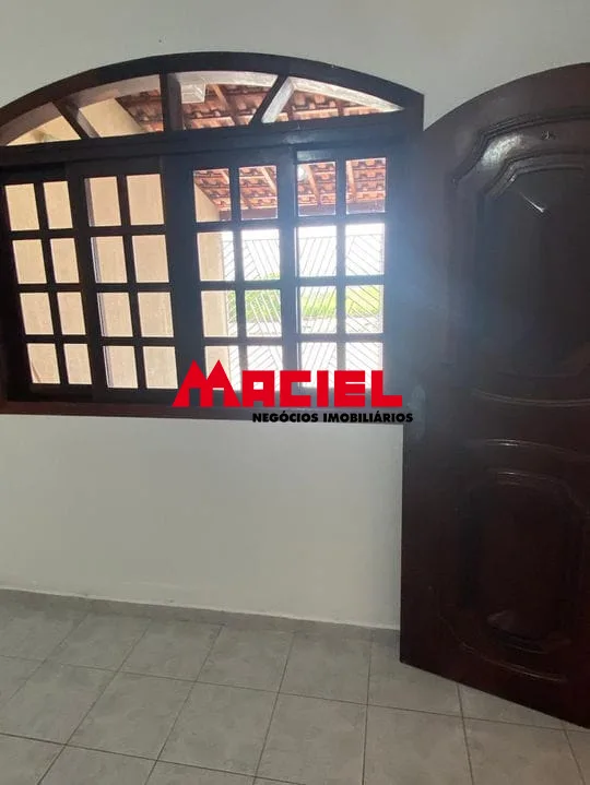 Comprar Casa / Sobrado em S&atilde;o Jos&eacute; dos Campos R$ 710.000,00 - Foto 1