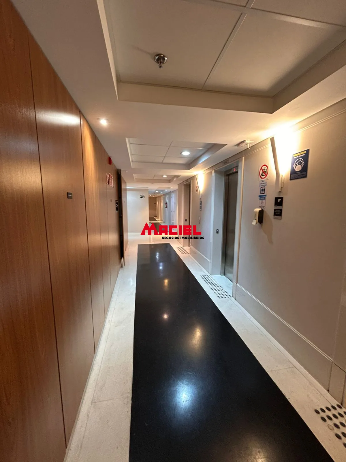 Comprar Comercial / Sala em S&atilde;o Jos&eacute; dos Campos R$ 350.000,00 - Foto 20