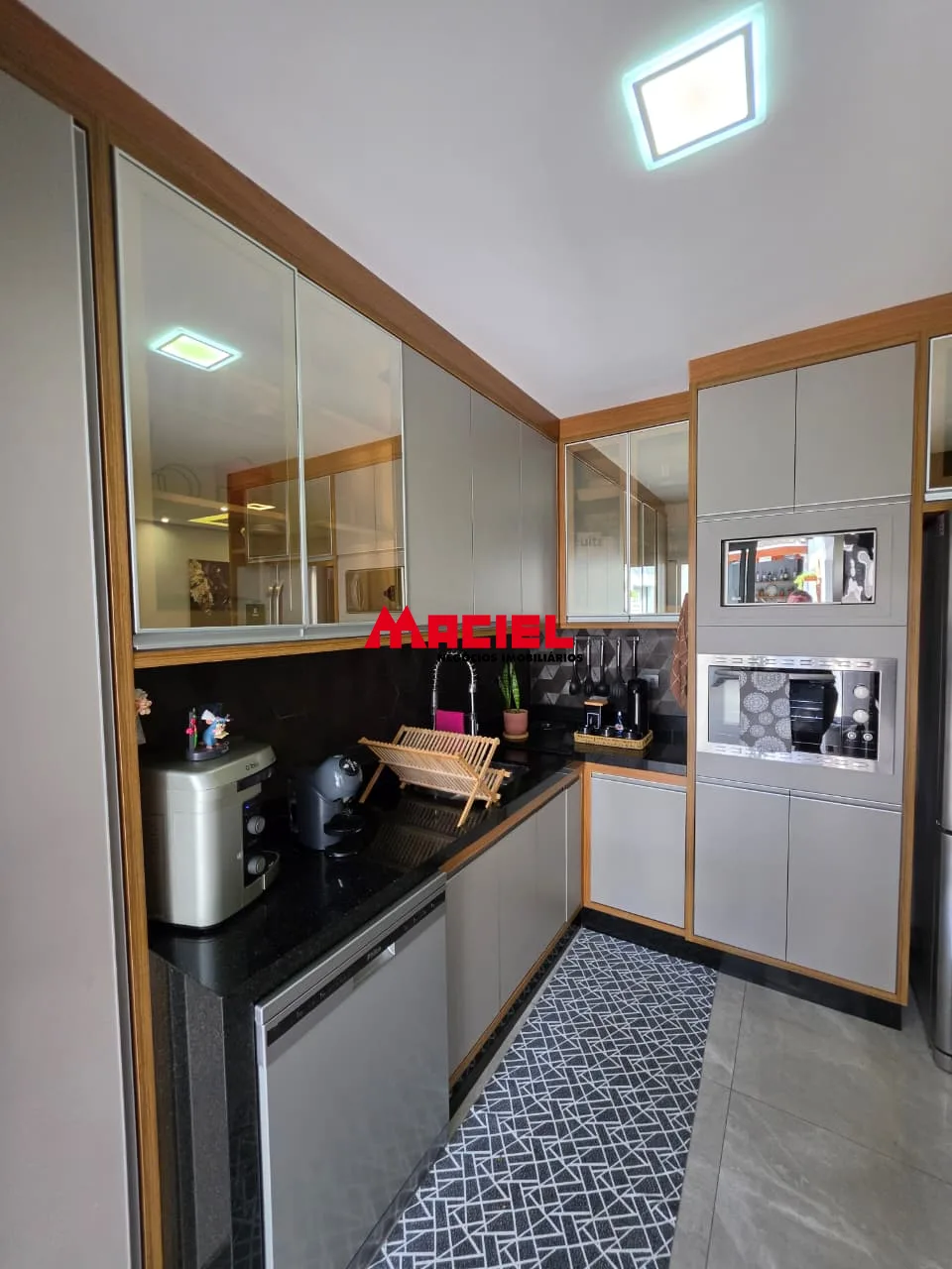 Comprar Casa / Padr&atilde;o em S&atilde;o Jos&eacute; dos Campos R$ 596.000,00 - Foto 19