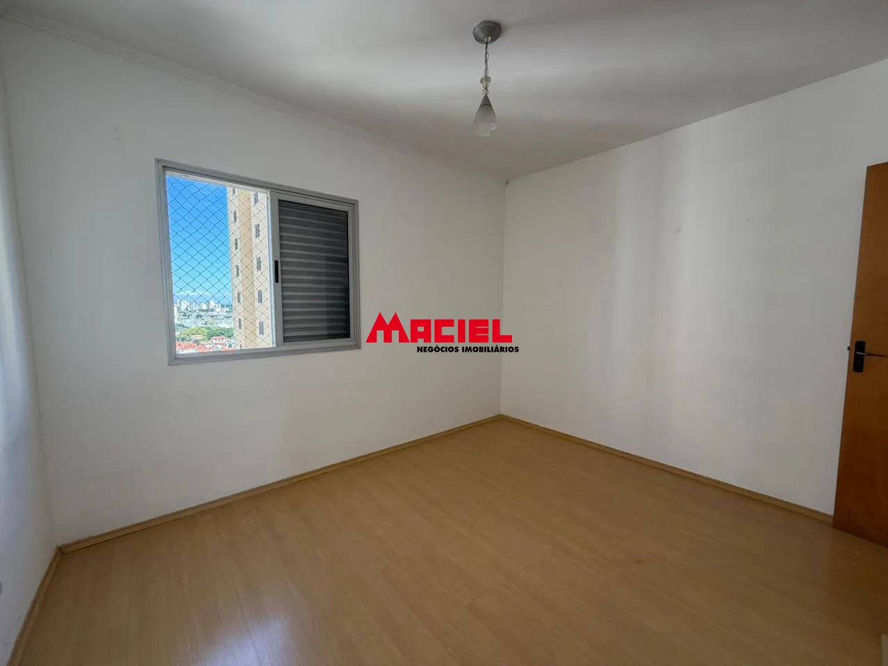 Comprar Apartamento / Padr&atilde;o em S&atilde;o Jos&eacute; dos Campos R$ 550.000,00 - Foto 4