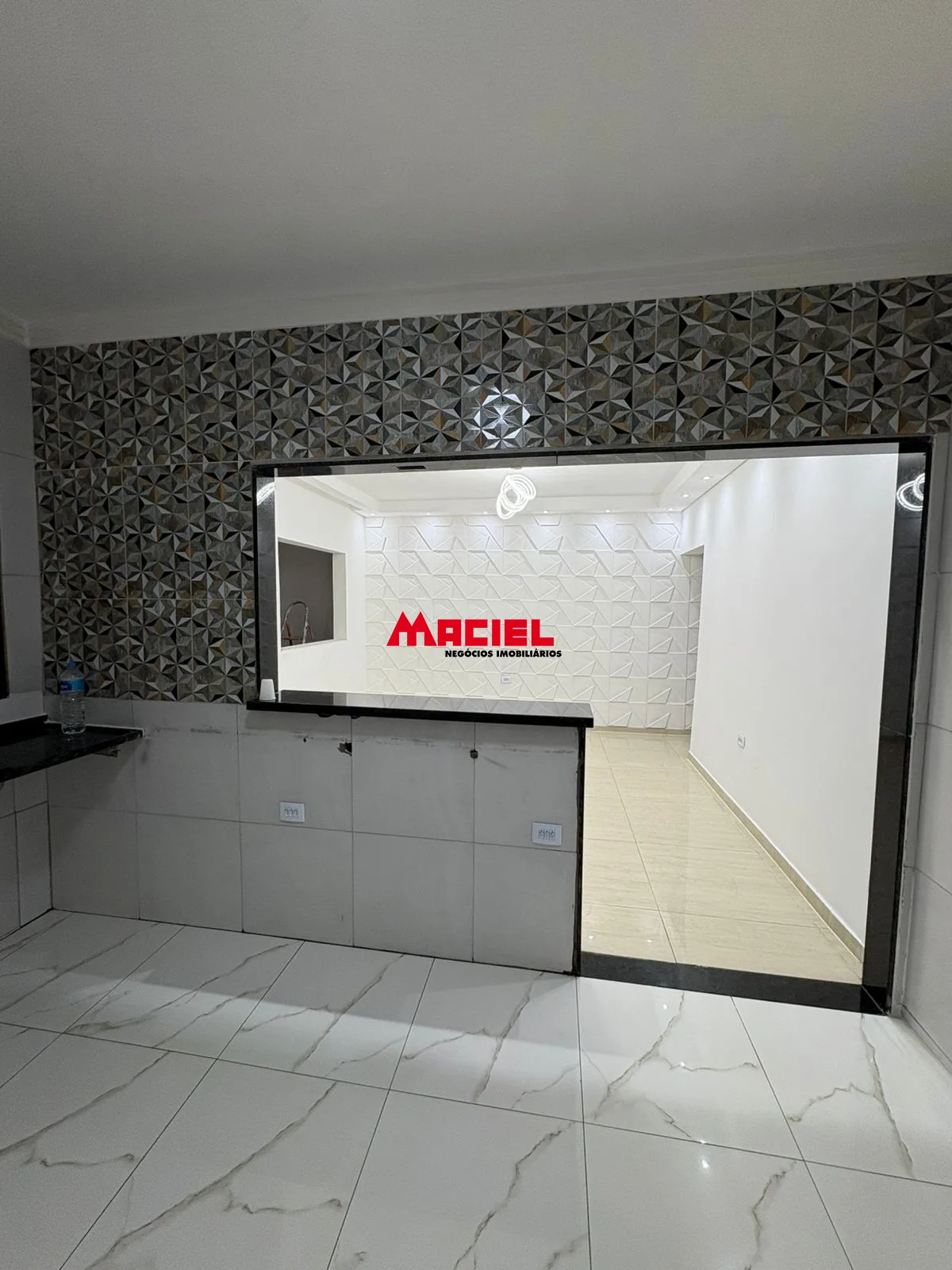 Alugar Casa / Padr&atilde;o em Jacare&iacute; R$ 2.000,00 - Foto 5