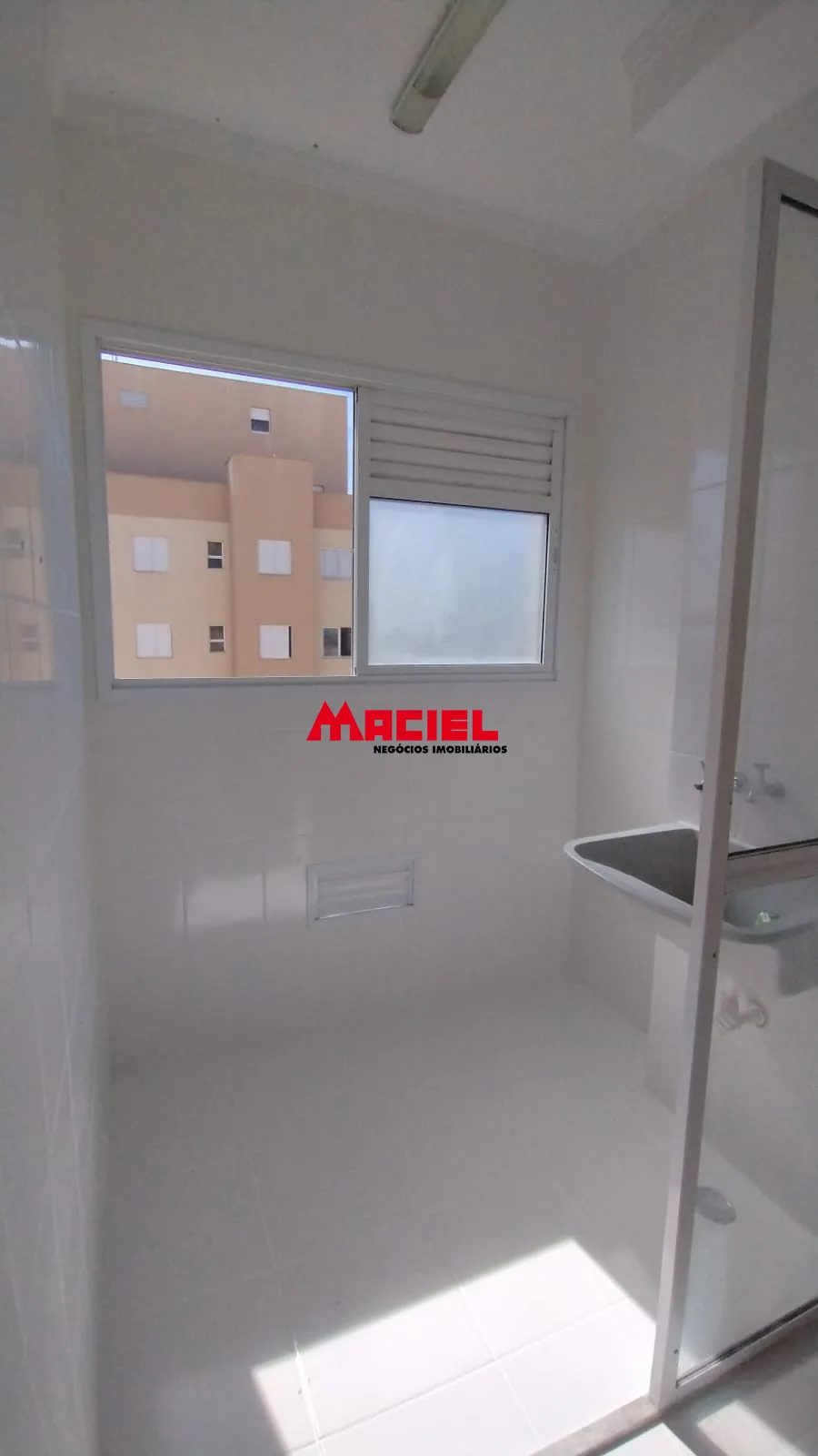 Comprar Apartamento / Padr&atilde;o em S&atilde;o Jos&eacute; dos Campos R$ 300.000,00 - Foto 11