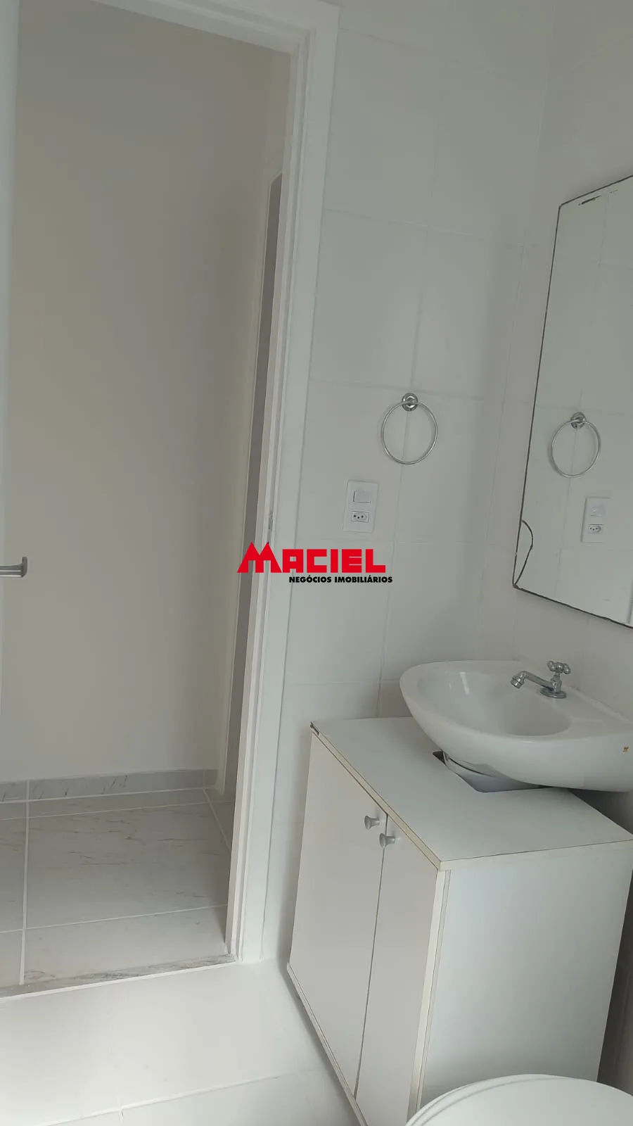 Comprar Apartamento / Padr&atilde;o em S&atilde;o Jos&eacute; dos Campos R$ 300.000,00 - Foto 16