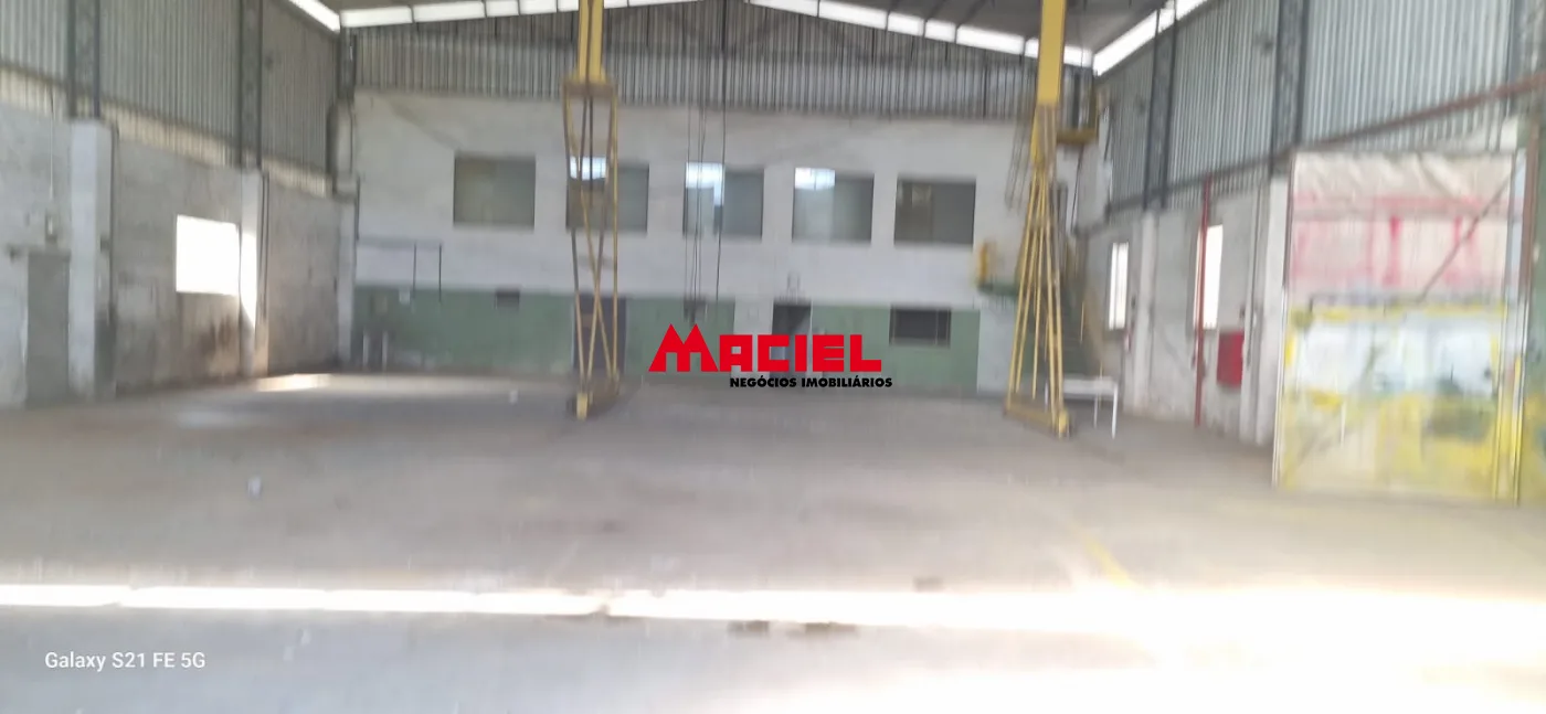 Alugar Comercial / Galp&atilde;o em Ca&ccedil;apava R$ 19.200,00 - Foto 2