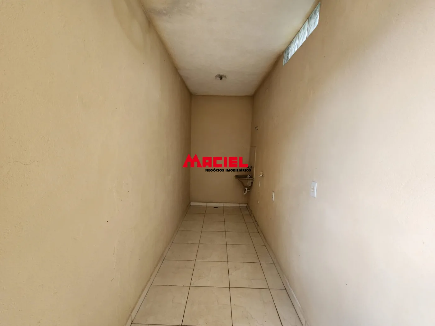 Comprar Casa / Padr&atilde;o em S&atilde;o Jos&eacute; dos Campos R$ 450.000,00 - Foto 4