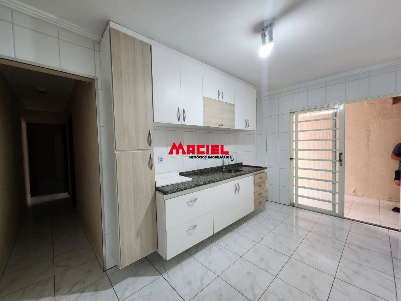 Comprar Casa / Padr&atilde;o em S&atilde;o Jos&eacute; dos Campos R$ 450.000,00 - Foto 8