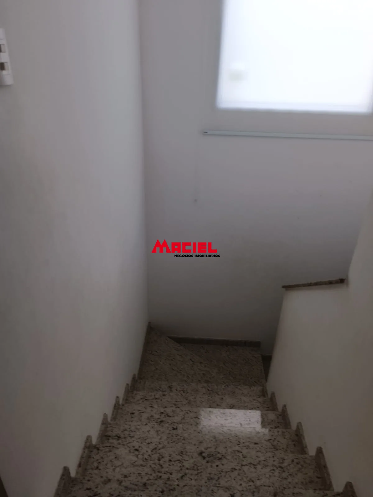 Comprar Casa / Sobrado em S&atilde;o Jos&eacute; dos Campos R$ 750.000,00 - Foto 2