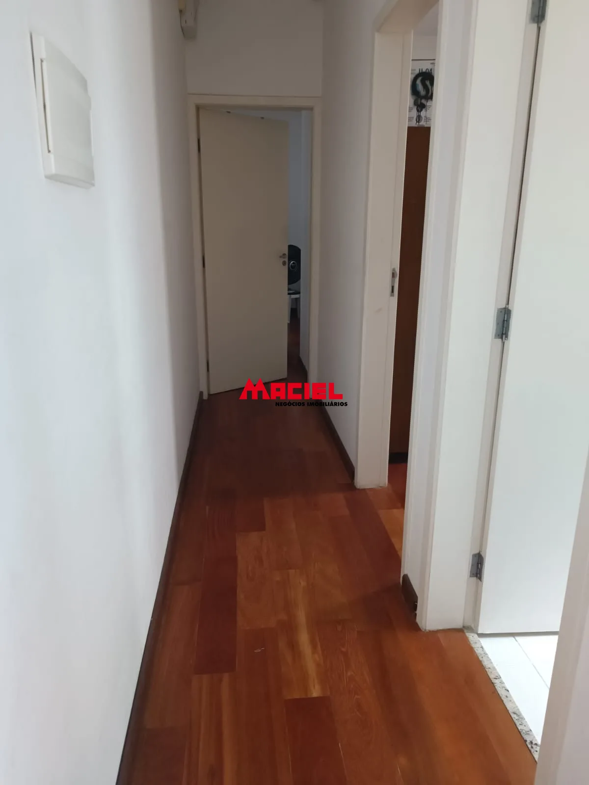 Comprar Casa / Sobrado em S&atilde;o Jos&eacute; dos Campos R$ 750.000,00 - Foto 11