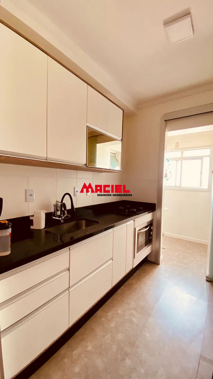 Alugar Apartamento / Padr&atilde;o em S&atilde;o Jos&eacute; dos Campos R$ 3.200,00 - Foto 1