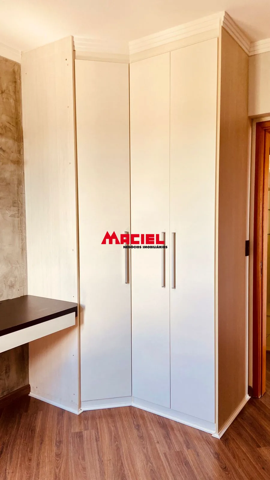 Alugar Apartamento / Padr&atilde;o em S&atilde;o Jos&eacute; dos Campos R$ 3.200,00 - Foto 11