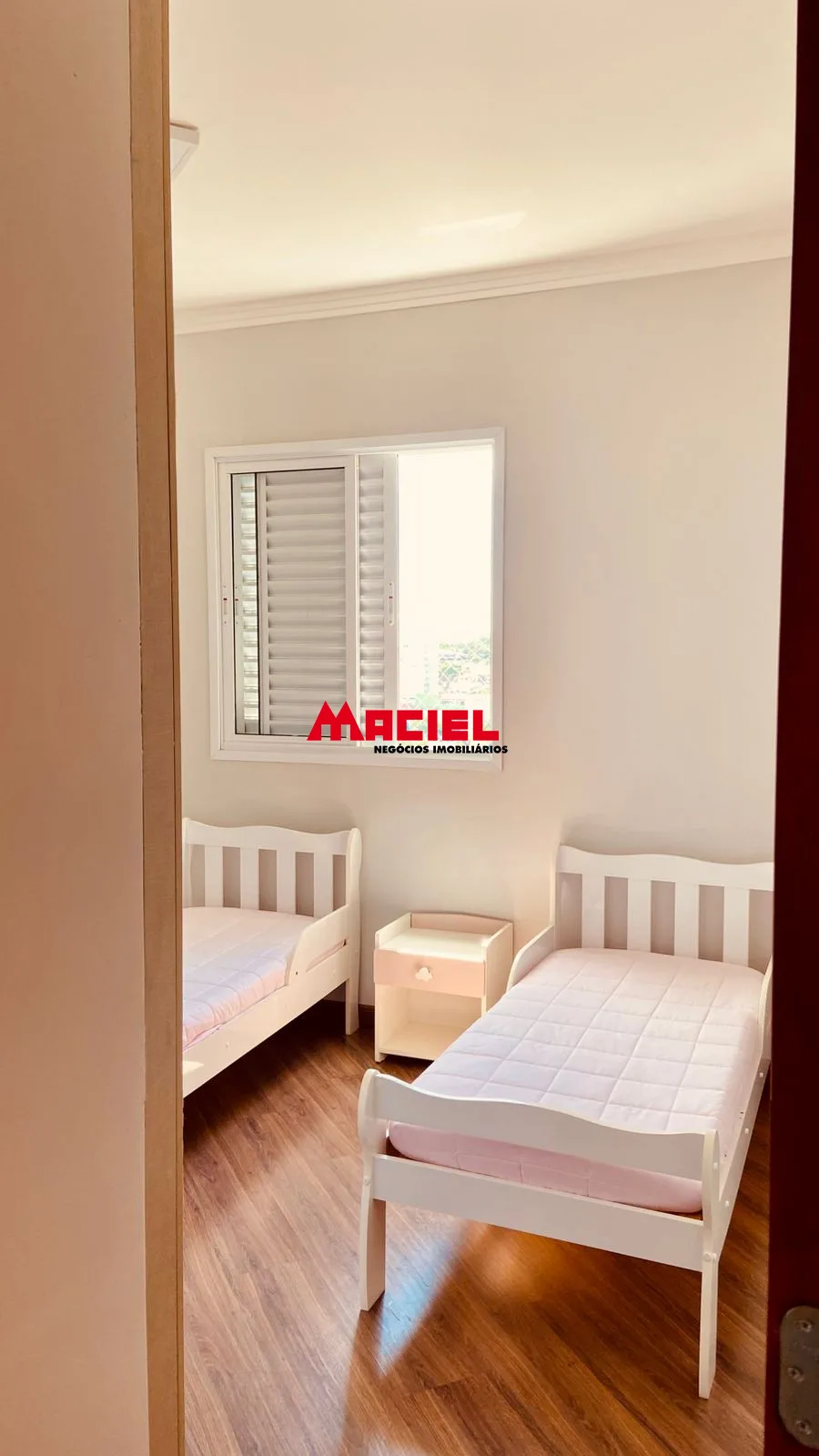 Alugar Apartamento / Padr&atilde;o em S&atilde;o Jos&eacute; dos Campos R$ 3.200,00 - Foto 13