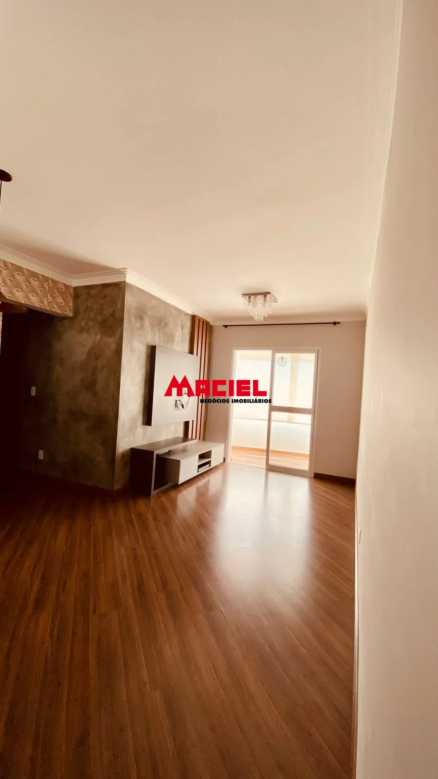 Alugar Apartamento / Padr&atilde;o em S&atilde;o Jos&eacute; dos Campos R$ 3.200,00 - Foto 14