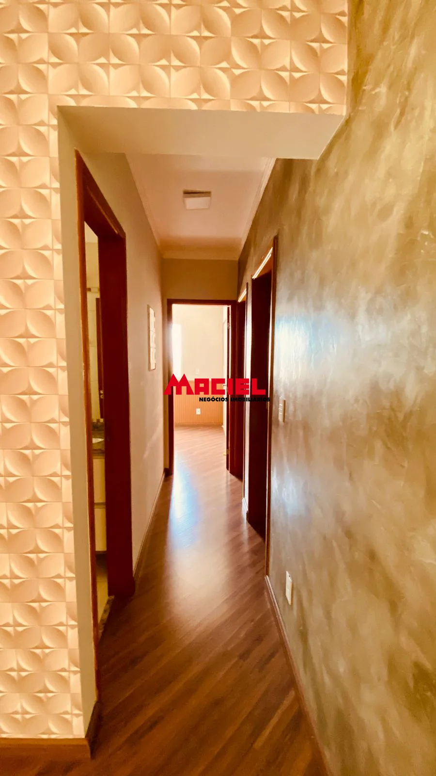 Alugar Apartamento / Padr&atilde;o em S&atilde;o Jos&eacute; dos Campos R$ 3.200,00 - Foto 21