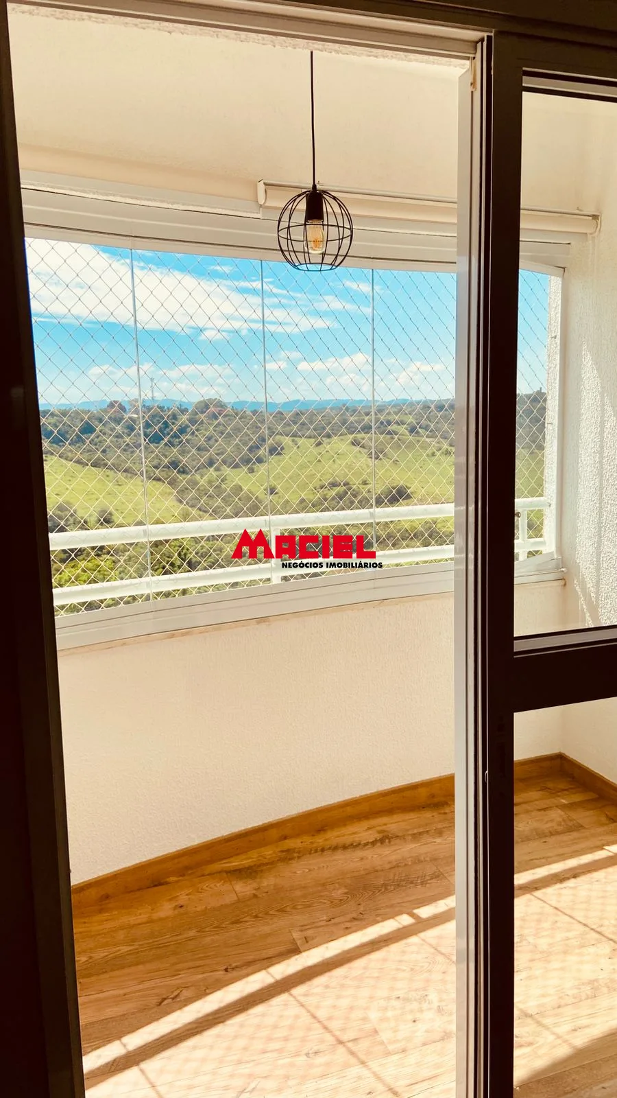 Alugar Apartamento / Padr&atilde;o em S&atilde;o Jos&eacute; dos Campos R$ 3.200,00 - Foto 24