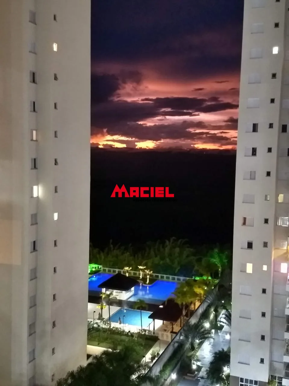 Comprar Apartamento / Padr&atilde;o em S&atilde;o Jos&eacute; dos Campos R$ 1.050.000,00 - Foto 10