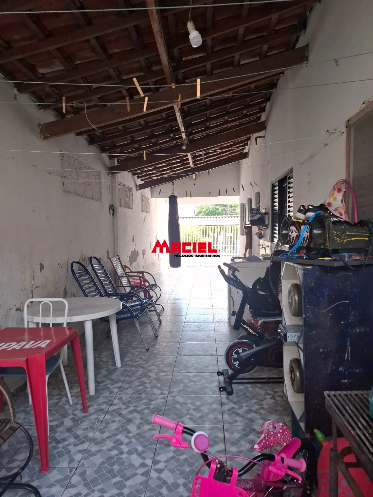 Comprar Casa / Padr&atilde;o em S&atilde;o Jos&eacute; dos Campos R$ 370.000,00 - Foto 3