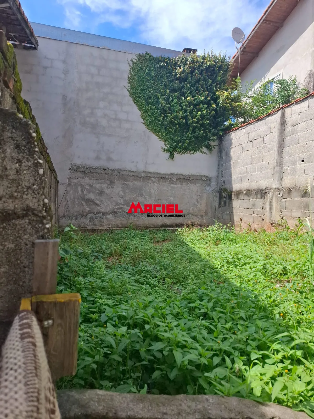 Comprar Casa / Padr&atilde;o em S&atilde;o Jos&eacute; dos Campos R$ 370.000,00 - Foto 4