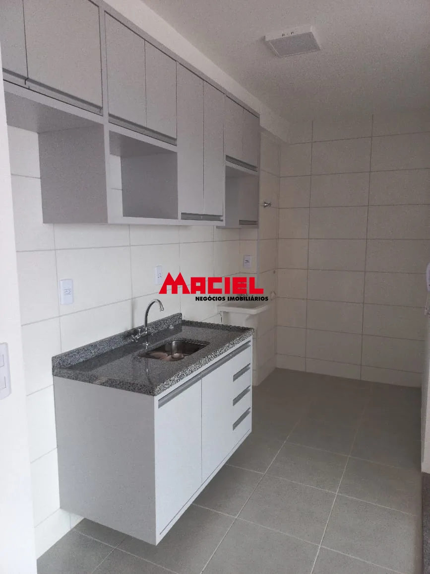 Alugar Apartamento / Padr&atilde;o em S&atilde;o Jos&eacute; dos Campos R$ 2.300,00 - Foto 8