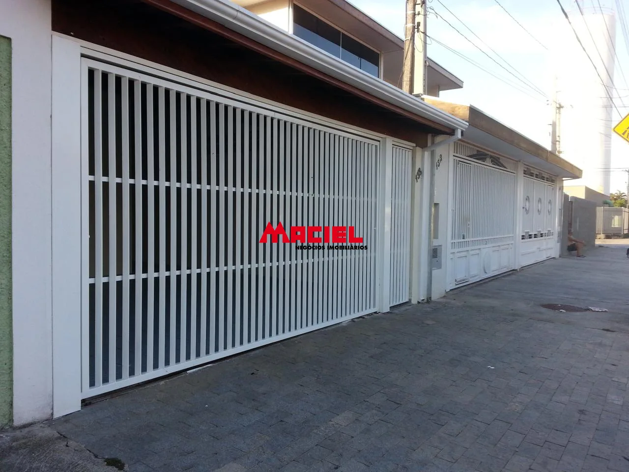 Comprar Casa / Padr&atilde;o em S&atilde;o Jos&eacute; dos Campos R$ 590.000,00 - Foto 1