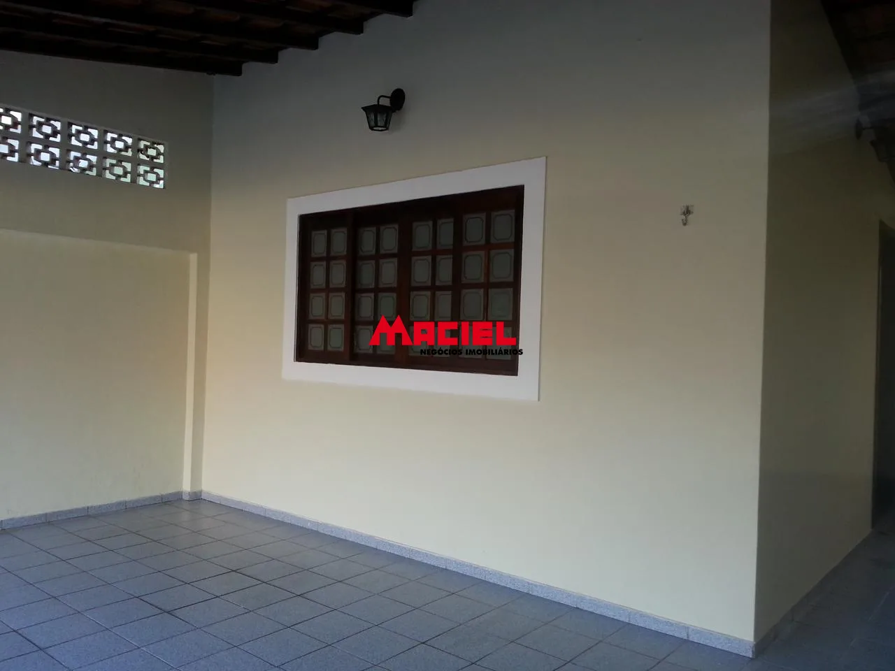 Comprar Casa / Padr&atilde;o em S&atilde;o Jos&eacute; dos Campos R$ 590.000,00 - Foto 2