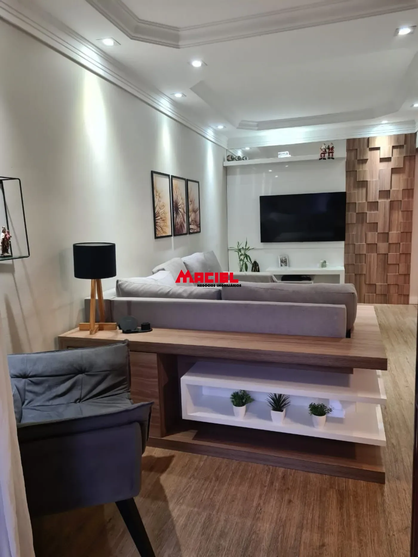 Alugar Casa / Padr&atilde;o em S&atilde;o Jos&eacute; dos Campos R$ 3.300,00 - Foto 7