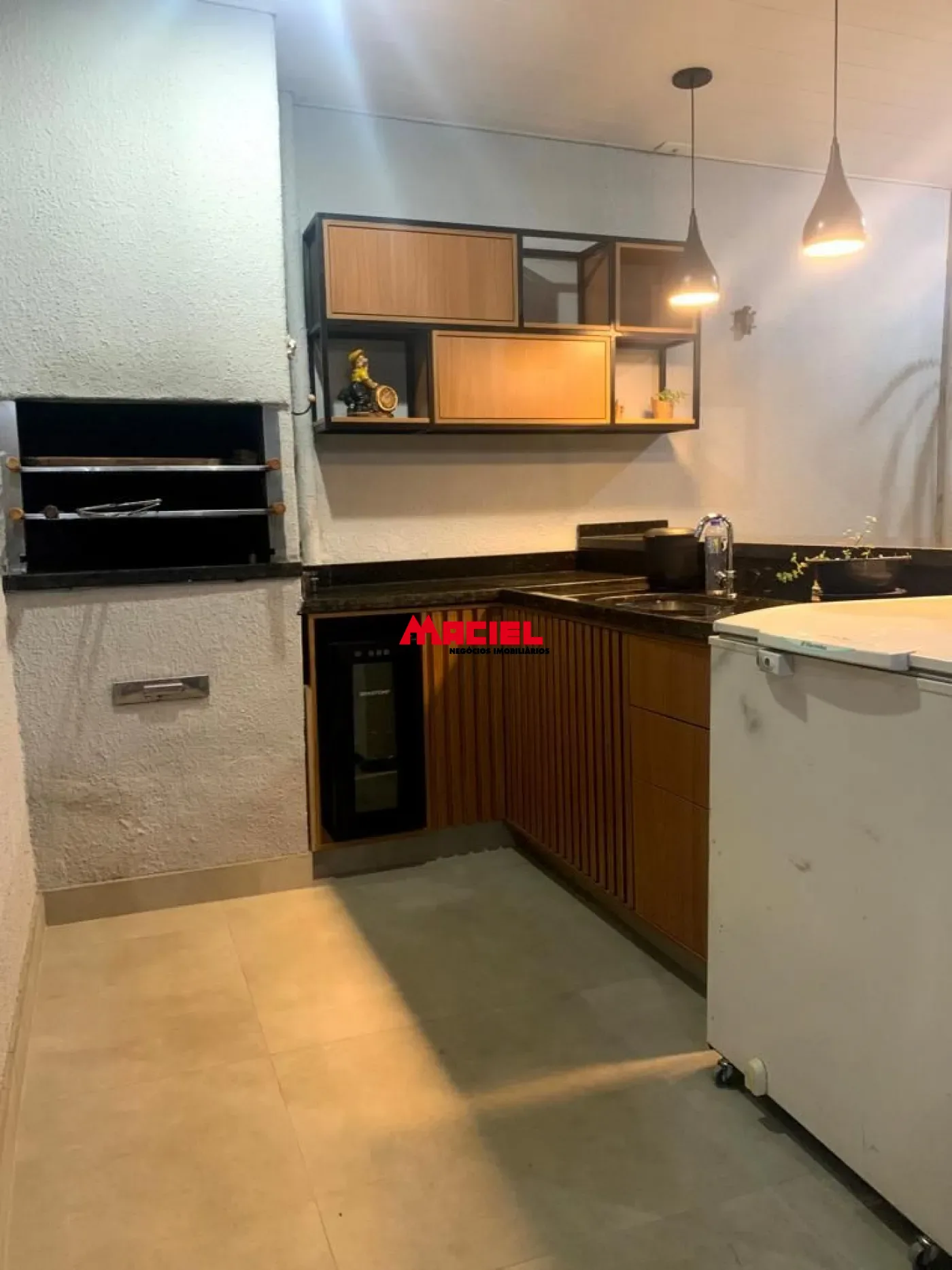 Alugar Casa / Padr&atilde;o em S&atilde;o Jos&eacute; dos Campos R$ 3.300,00 - Foto 14