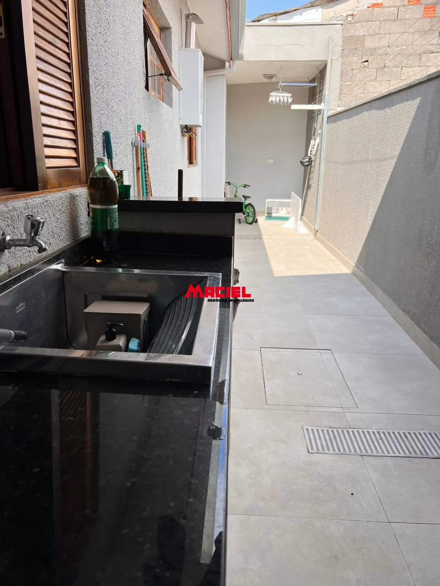 Alugar Casa / Padr&atilde;o em S&atilde;o Jos&eacute; dos Campos R$ 3.300,00 - Foto 22