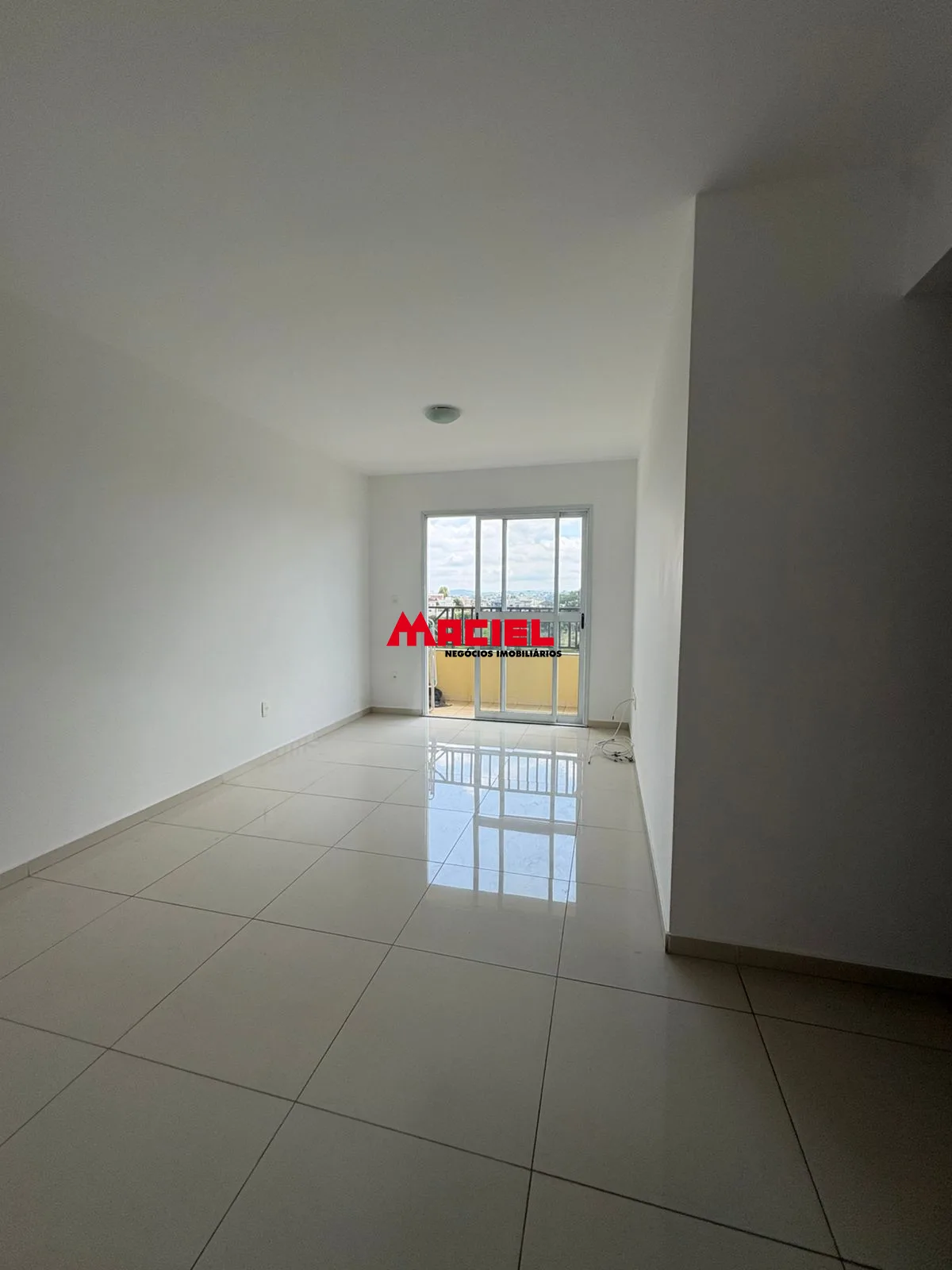 Alugar Apartamento / Padr&atilde;o em S&atilde;o Jos&eacute; dos Campos R$ 2.400,00 - Foto 5