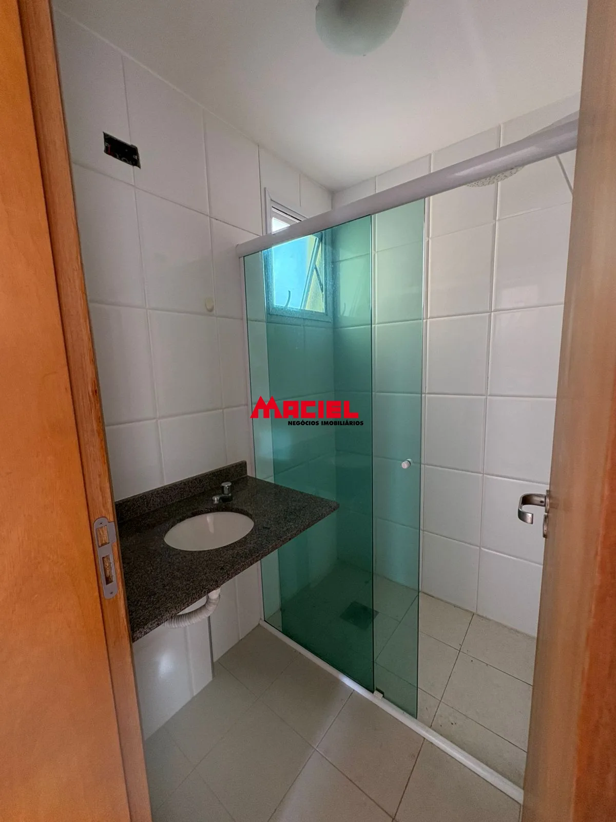 Alugar Apartamento / Padr&atilde;o em S&atilde;o Jos&eacute; dos Campos R$ 2.400,00 - Foto 11