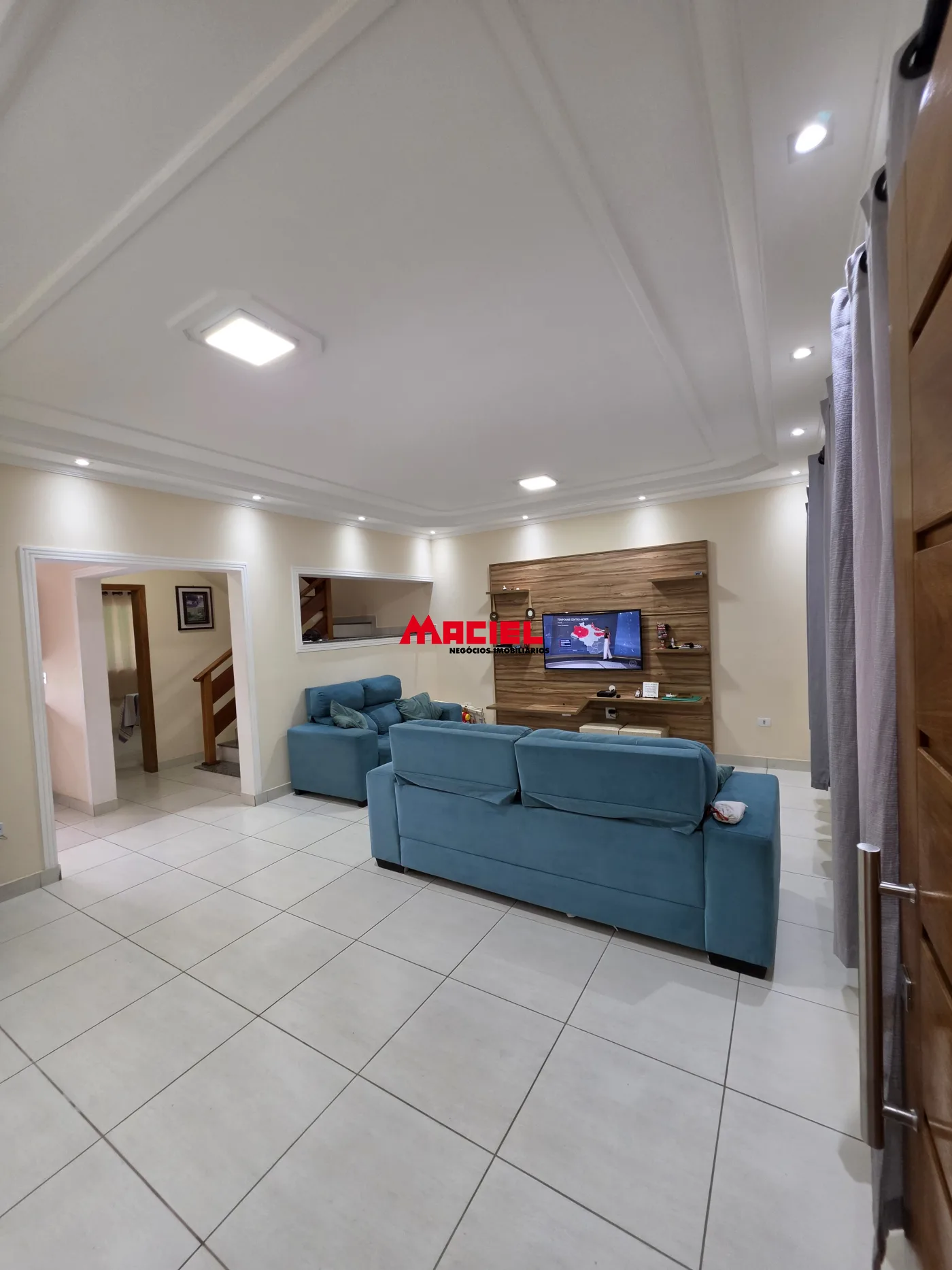 Comprar Casa / Sobrado em S&atilde;o Jos&eacute; dos Campos R$ 1.100.000,00 - Foto 1