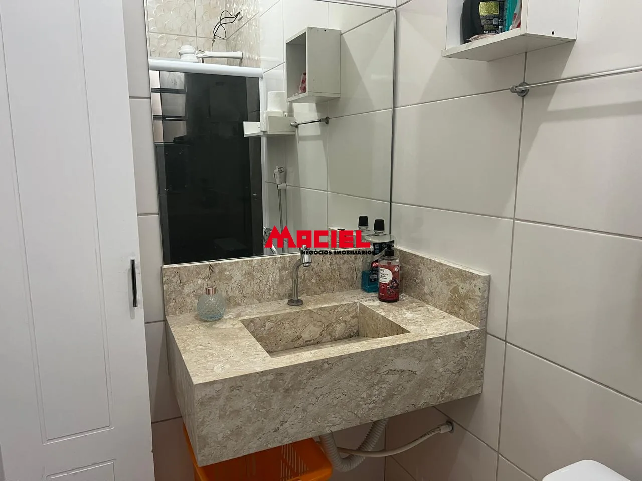 Comprar Casa / Padr&atilde;o em S&atilde;o Jos&eacute; dos Campos R$ 660.000,00 - Foto 2