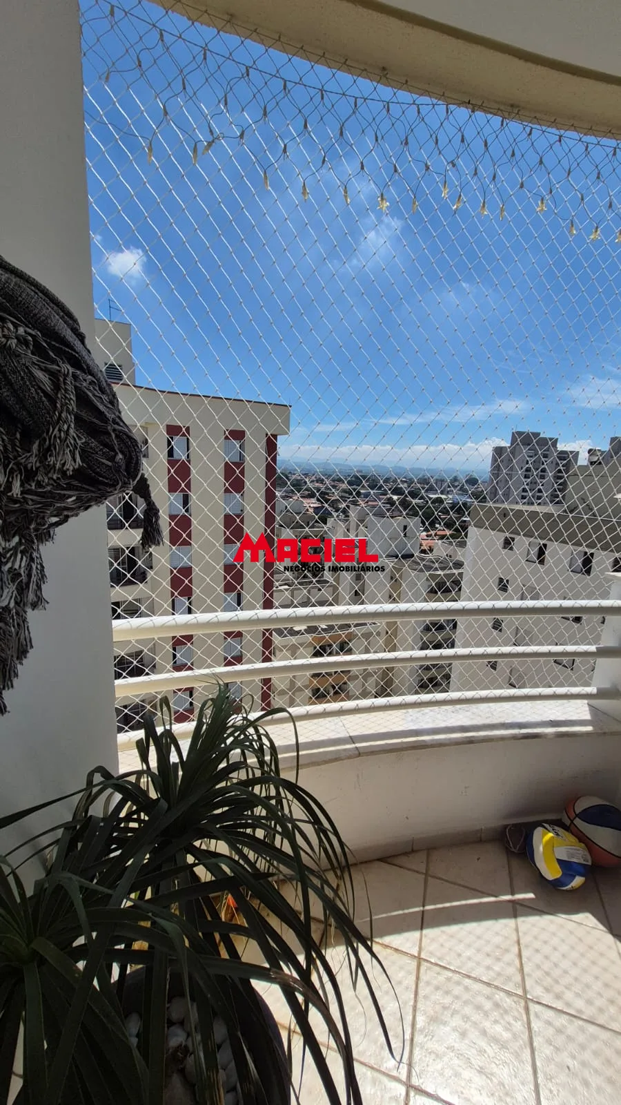 Comprar Apartamento / Padr&atilde;o em S&atilde;o Jos&eacute; dos Campos R$ 550.000,00 - Foto 3