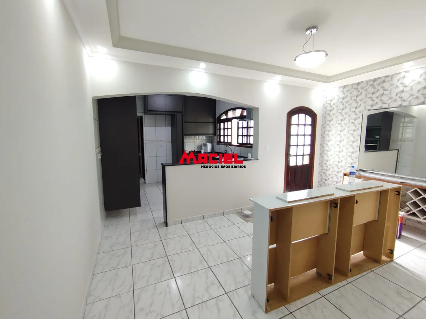 Alugar Casa / Sobrado em S&atilde;o Jos&eacute; dos Campos R$ 3.300,00 - Foto 5