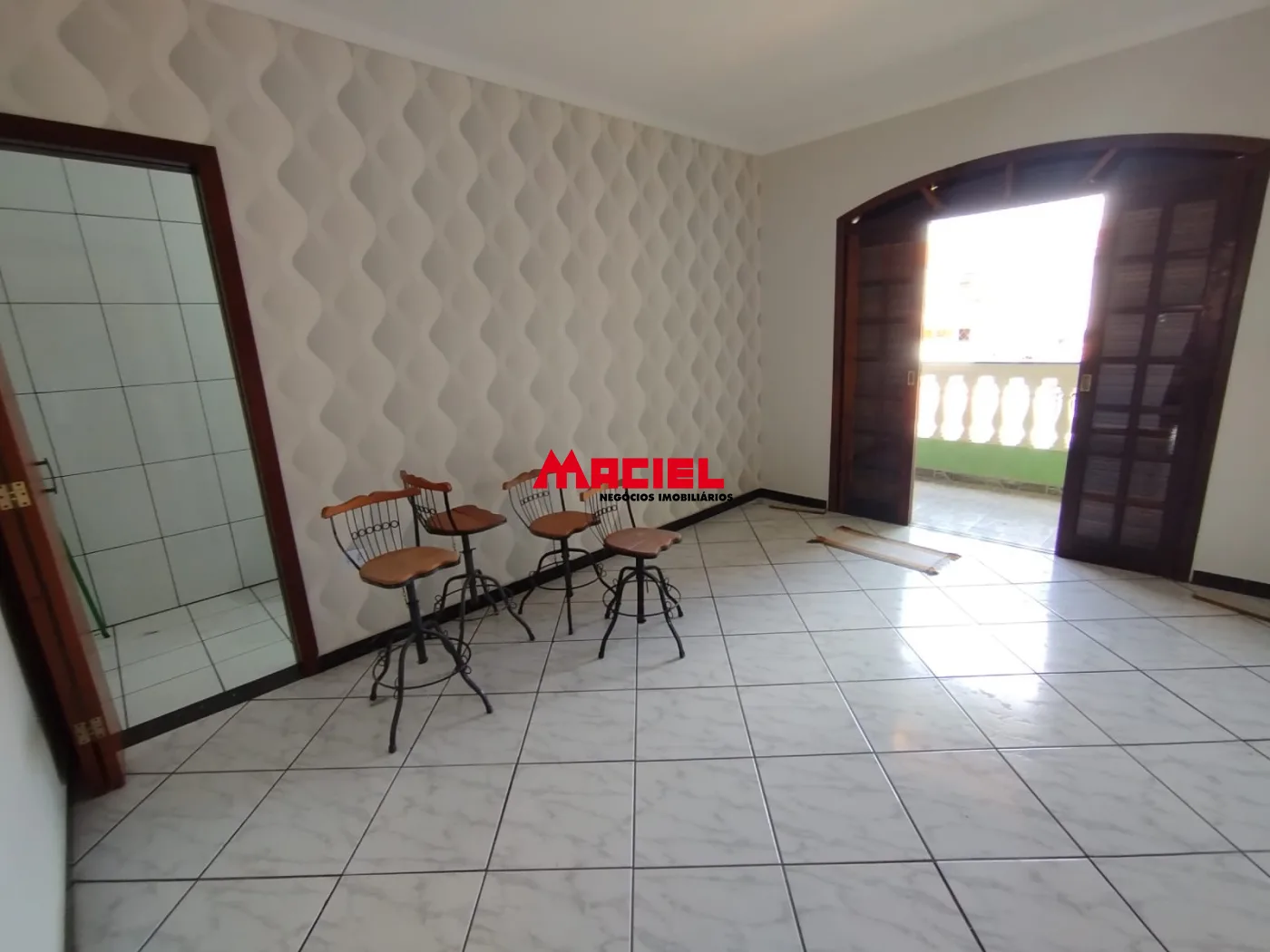 Alugar Casa / Sobrado em S&atilde;o Jos&eacute; dos Campos R$ 3.300,00 - Foto 18