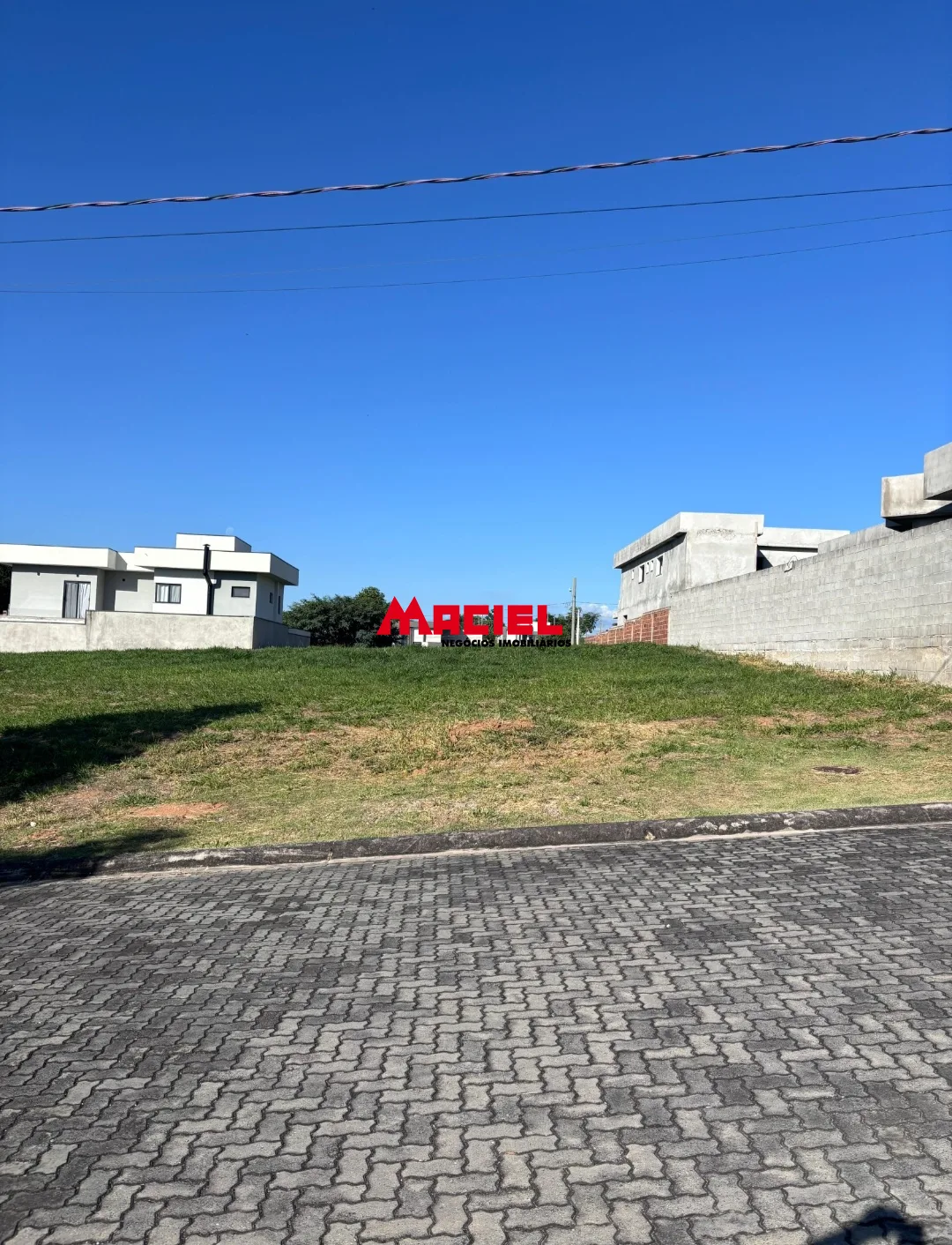 Comprar Terreno / Condom&iacute;nio em Ca&ccedil;apava R$ 490.000,00 - Foto 1
