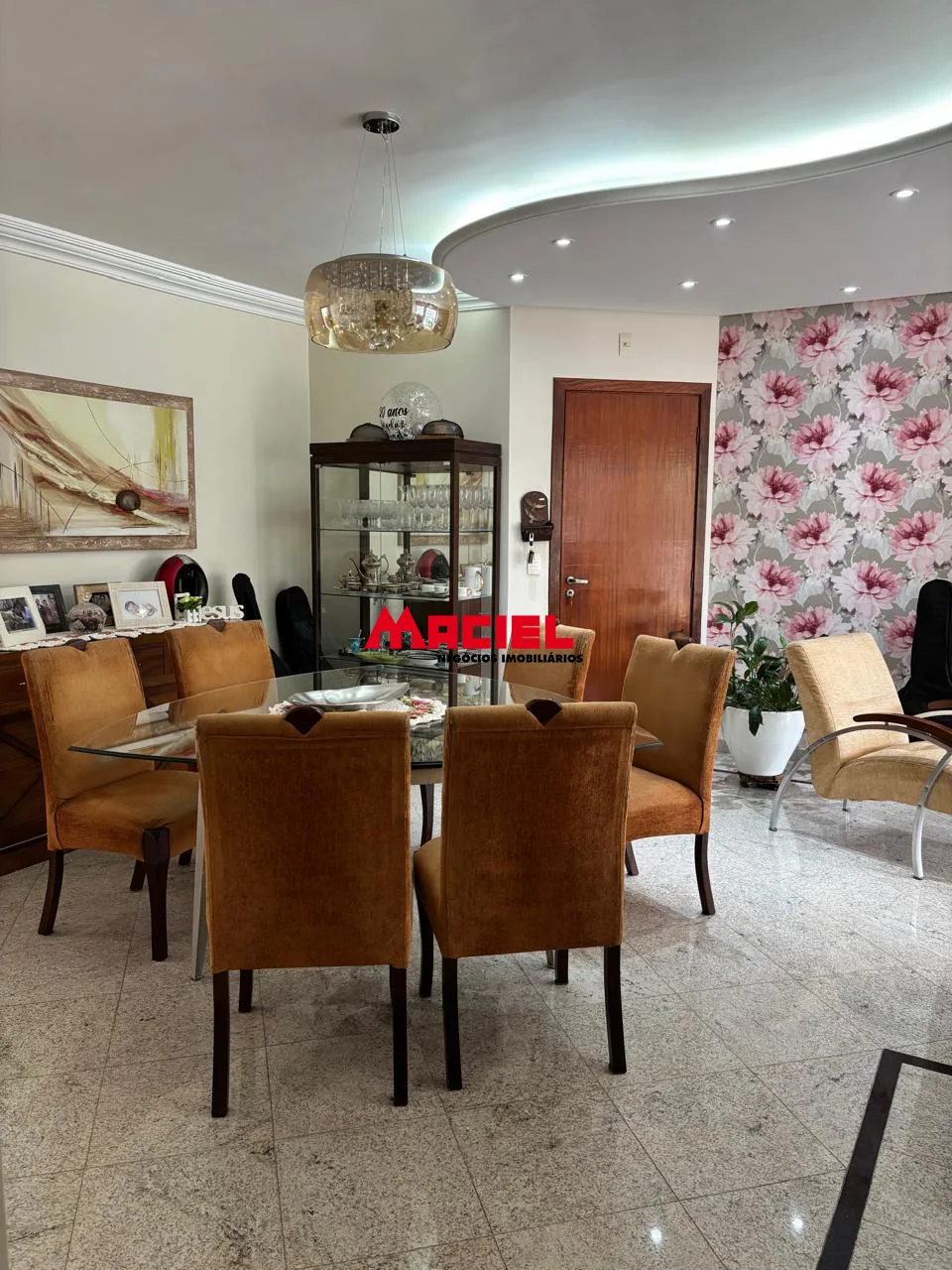 Comprar Apartamento / Padr&atilde;o em S&atilde;o Jos&eacute; dos Campos R$ 1.350.000,00 - Foto 1