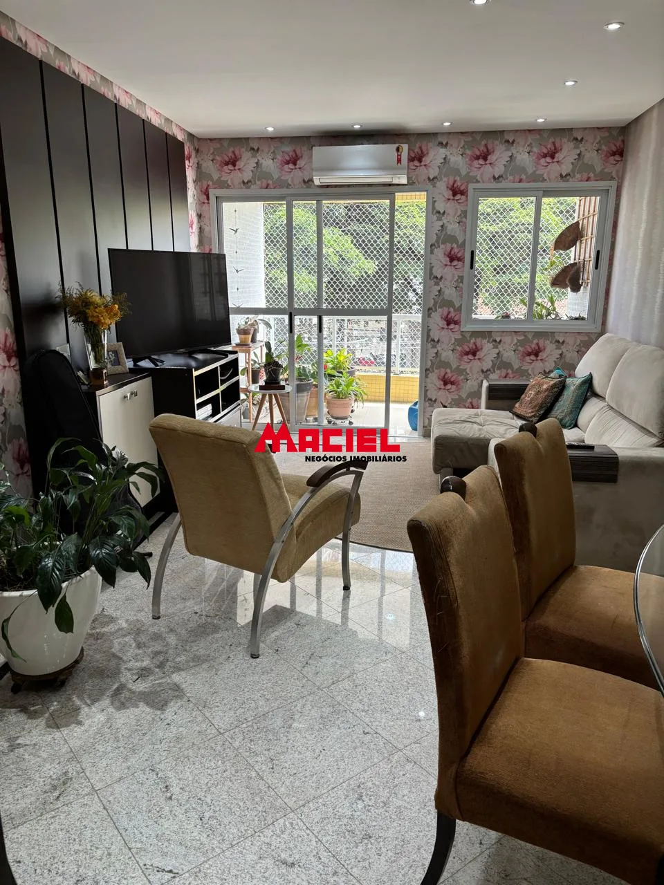 Comprar Apartamento / Padr&atilde;o em S&atilde;o Jos&eacute; dos Campos R$ 1.350.000,00 - Foto 2